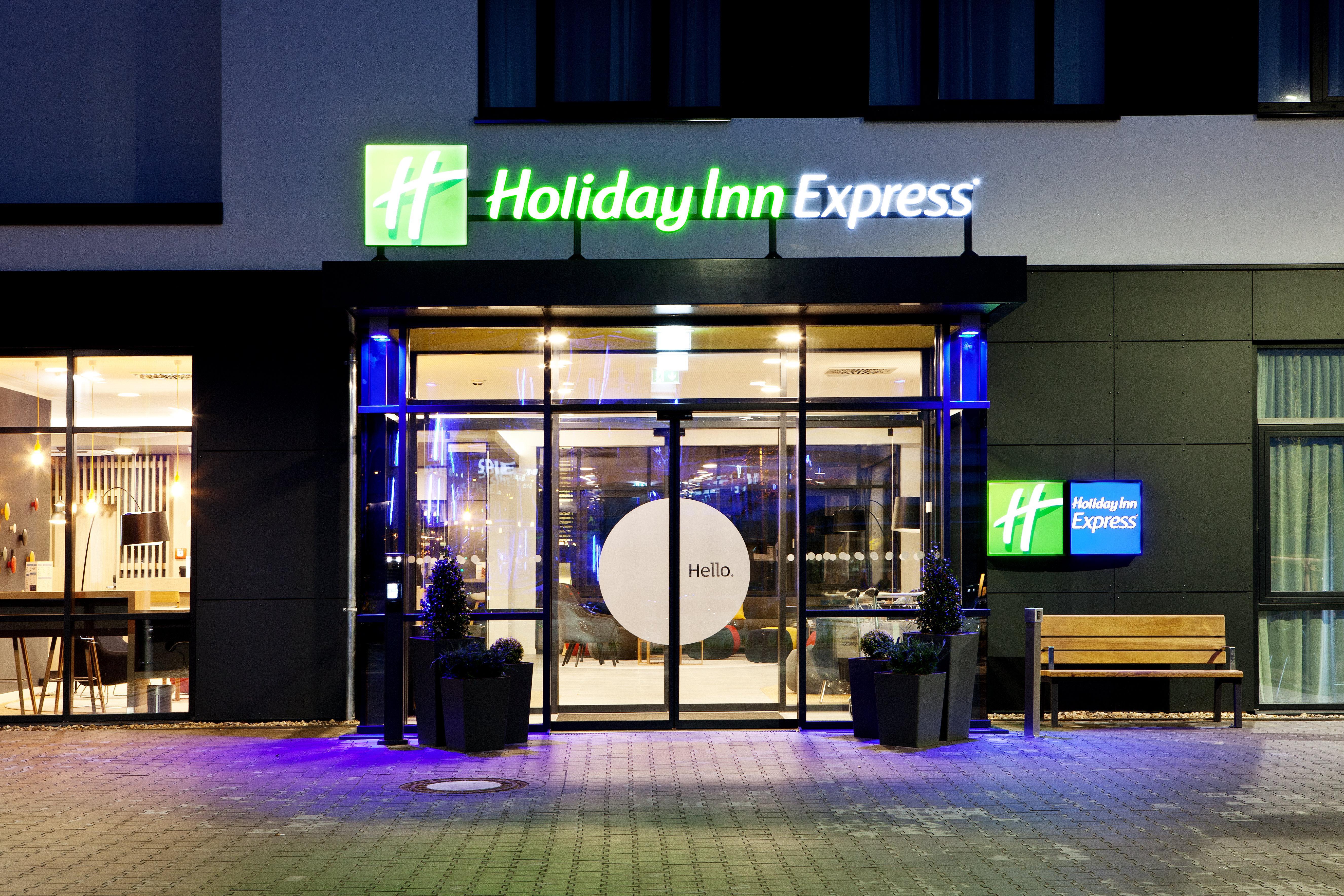 Holiday Inn Express - Sindelfingen By Ihg Екстер'єр фото