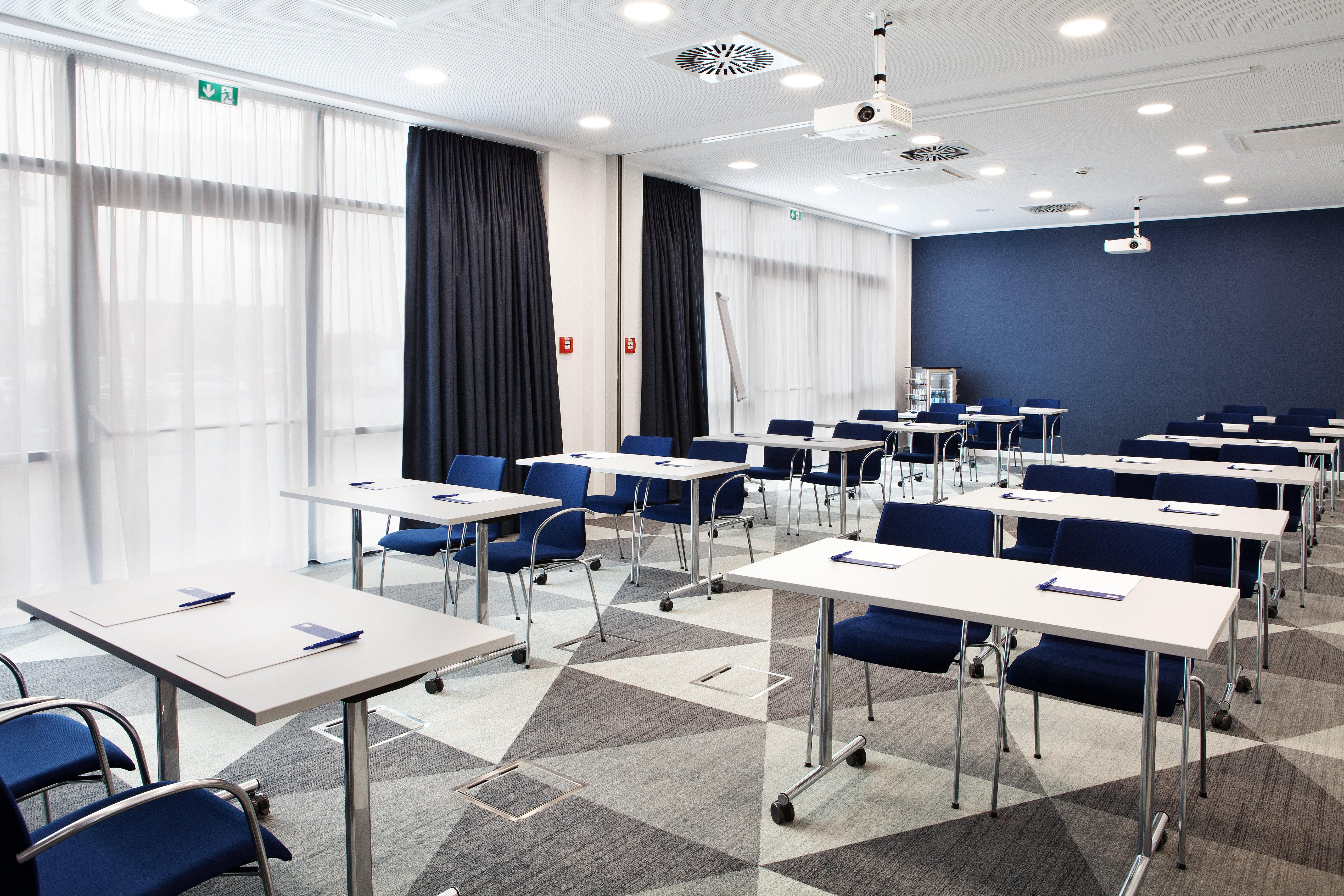 Holiday Inn Express - Sindelfingen By Ihg Екстер'єр фото