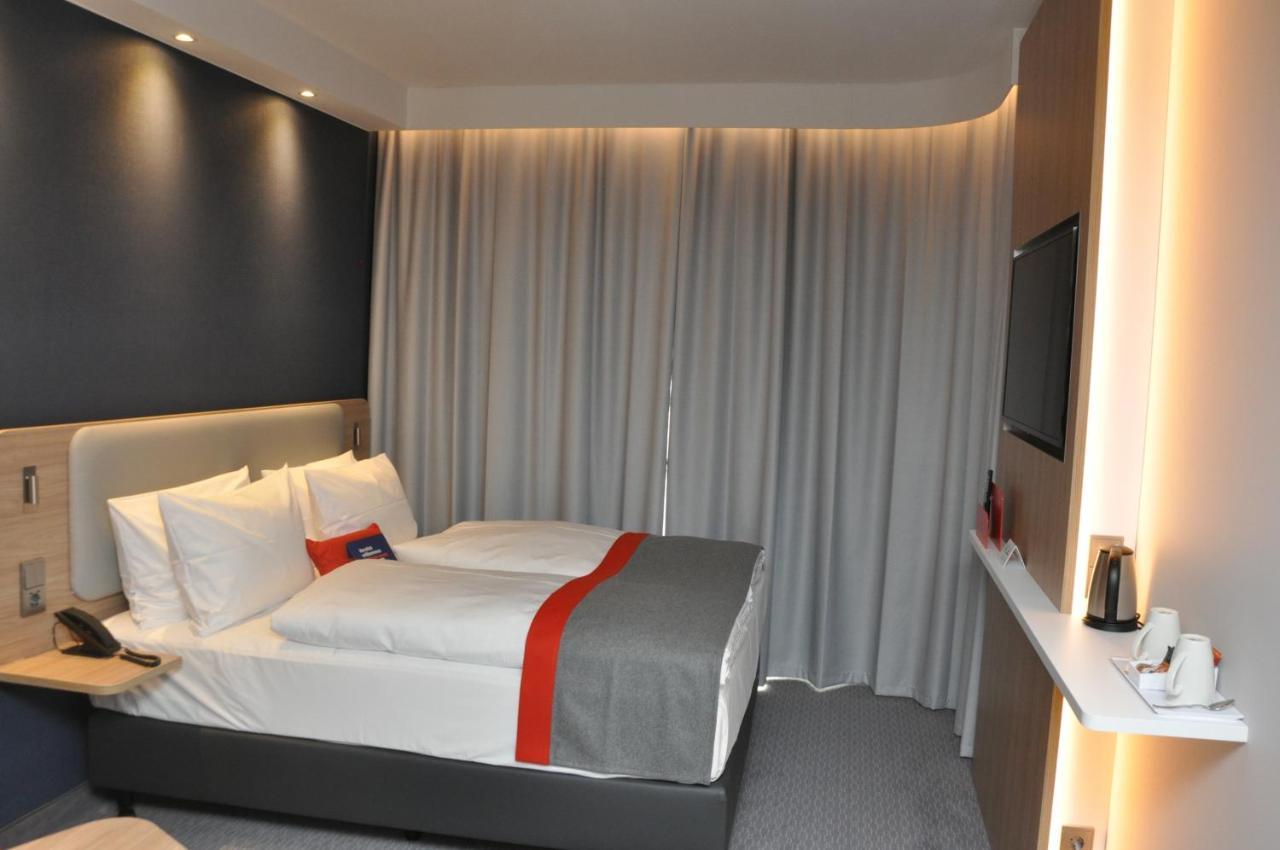 Holiday Inn Express - Sindelfingen By Ihg Екстер'єр фото